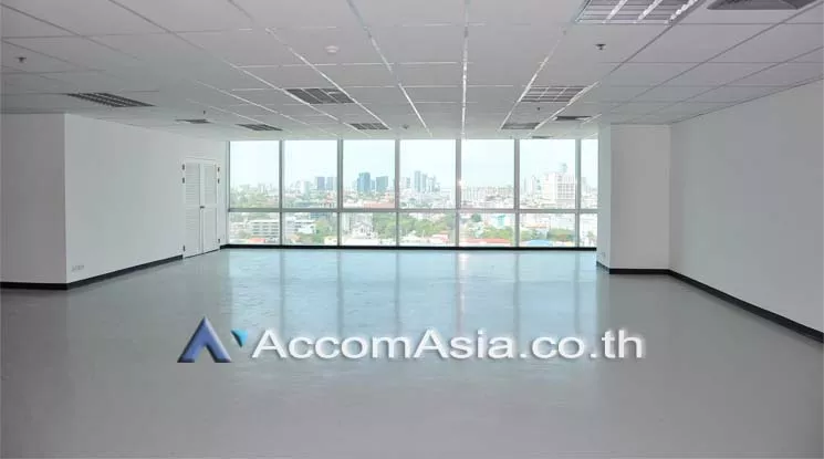 10  Office Space For Rent in Pattanakarn ,Bangkok ARL Ramkhamhaeng at UM Tower AA11782